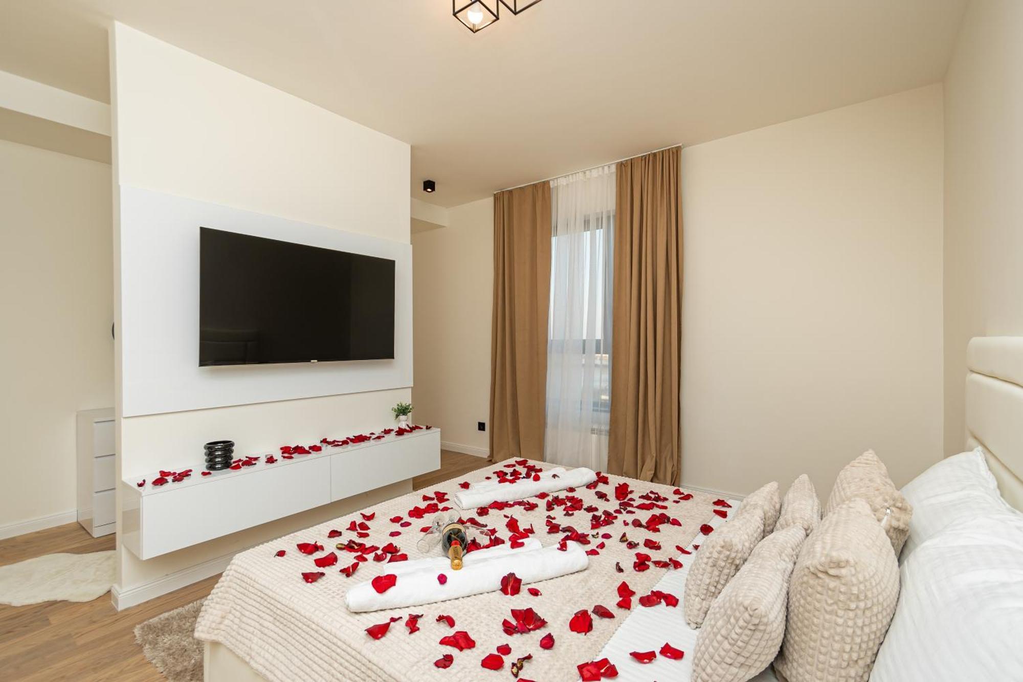 Sinfonia Lux 1205-1 Apartment Sajmiste Luaran gambar